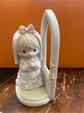 Precious Moments “May Your Future Be Blessed” #526316